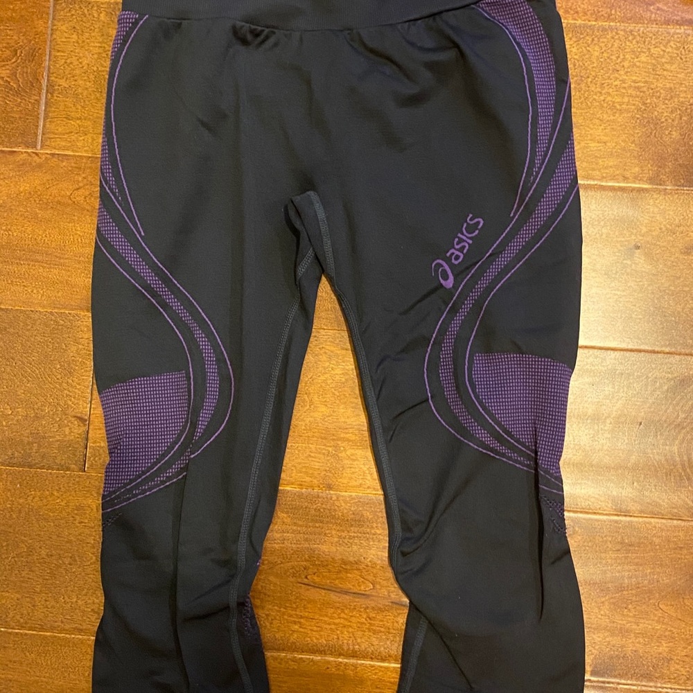 ASICS running capris